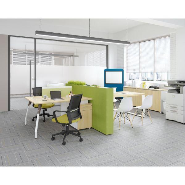 E0 E1 Board Wooden Office Computer Table With Steel Bracket Feet