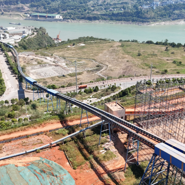 パイプベルトコンベヤー採掘とセメントのためのダストフリーバルク材料の取り扱い