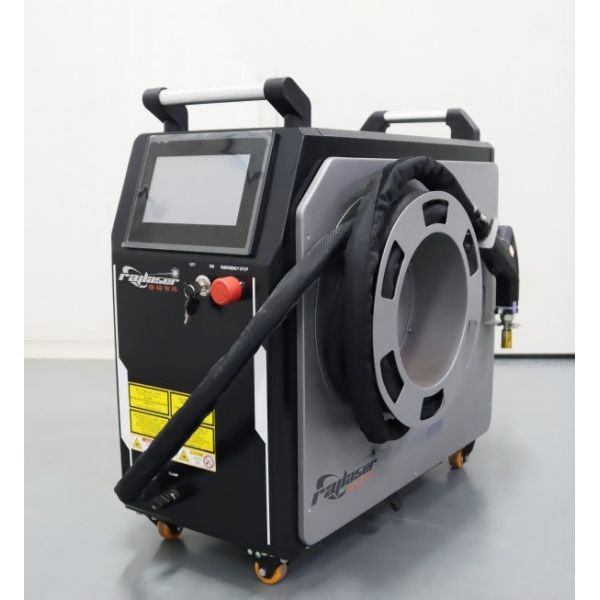 RayTools Welding Head 1500W 2000W 3000W Air-cooled Laser Welder for Manufacturing Plant