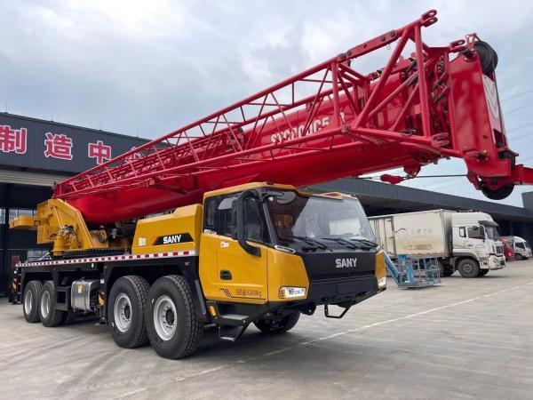 Stc800c5-8 80t Grue de camion Équipement de levage mobile de grue Vente directe avec pliage