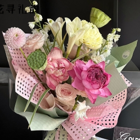 Ventana Oeste hueca Papel Fenghua de bambú Arreglo de flores Papel de embalaje de flores