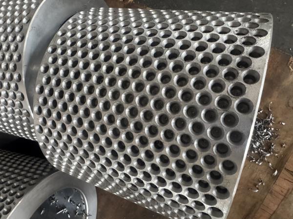 高耐用性および耐久性 ローラーシェル 広範囲に適用されるBuhler 520