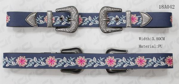 Metal Loop Embroidery Womens Fashion Belts With Heavy Metal Accessories