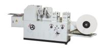 La chaîne de production manuelle de papier de soie de soie ruelles simples empochent la machine se pliante 380V de tissu