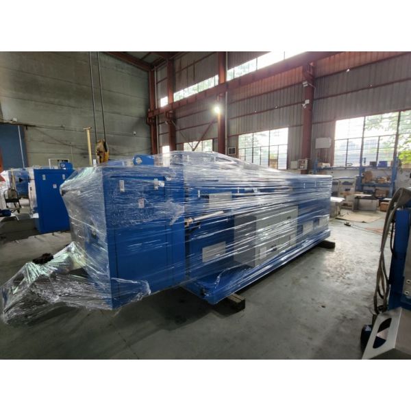 60 Liter Rubber Sole Preforms Making Machine with Horizontal Structure and Performance
