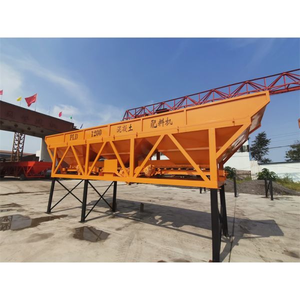 High Accuracy PLD1200 Concrete Batching Machine Automatically Fast Speed