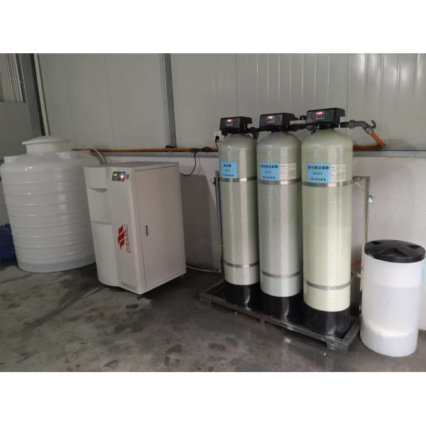 Automatic 220v/50hz Deionized Water Machine With Ion Exchange Resin Purification