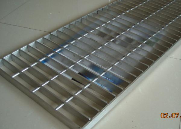 Walkway Stainless Steel Open Mesh Flooring Twisted Bar Anti Corrosive