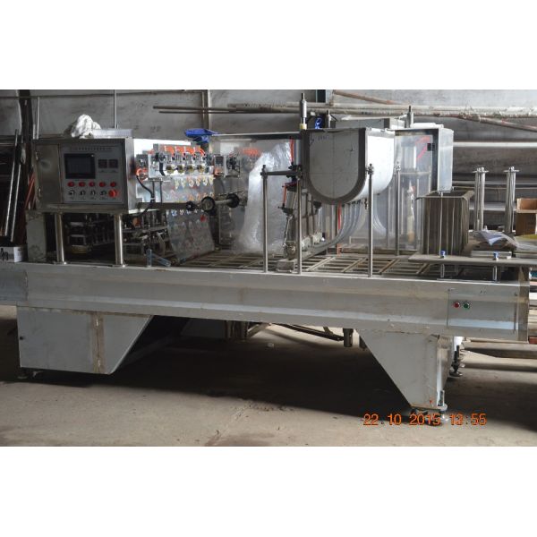 Convenient Pneumatic Flavored Yoghurt Cup Filling And Sealing Machine for Plastic Cups