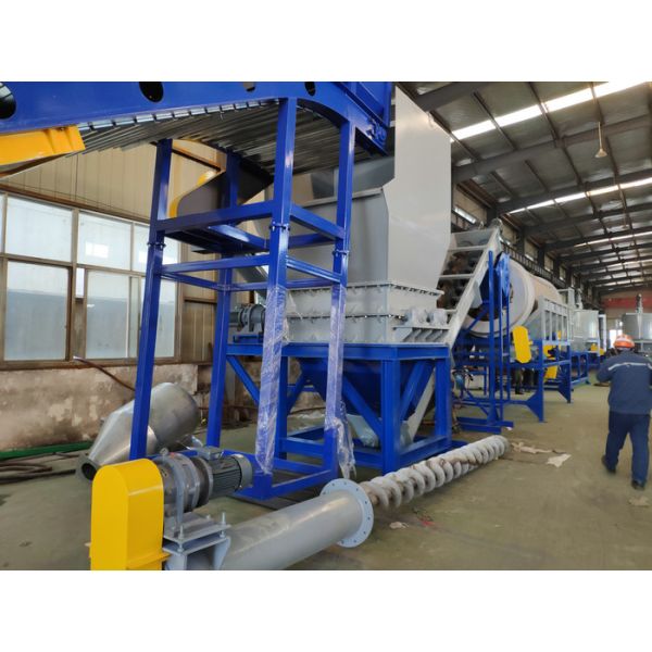 Прочная бутылка с водой повторно используя машину/бутылку ЛЮБИМЦА повторно используя оборудование