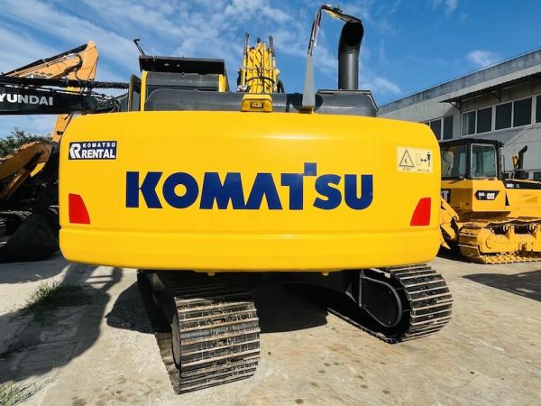 Original Used Komatsu Excavator PC200-8 Secondhan Crawer Excavator PC200-7 PC220-8