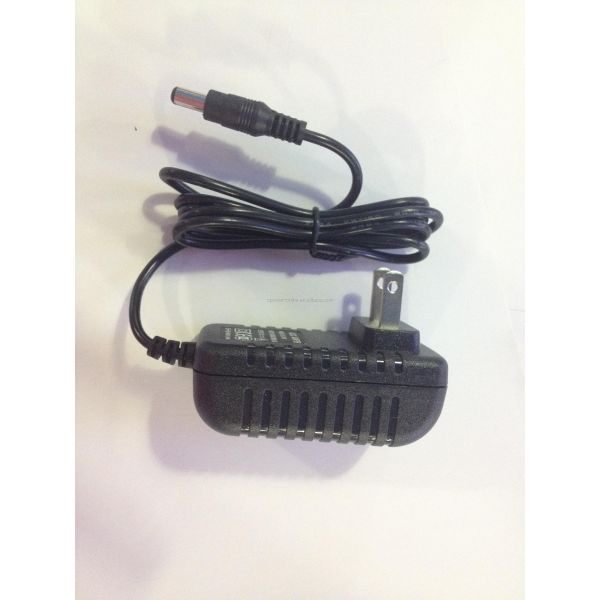 Plug In AC/DC Adapter Charger with CE Certification and 3.2V-5.4V DC Output Variations