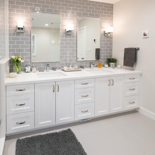 American White Lacquer Bathroom Vanity Fancy Shaker Style Bathroom Cabinet