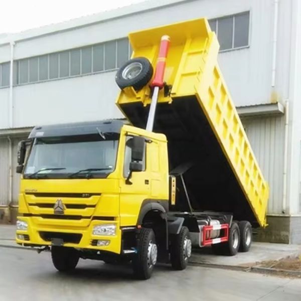 Подержанный Sinotruk Howo Dump Truck 12 Wheeler RHD 40tons Вторая рука 6X4 8X4 Правая кабина