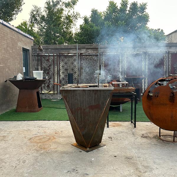 Outdoor Corten Steel BBQ Grill With Wood Storage And Natural Rusty Surface