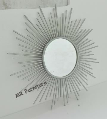 Silver Metal And Mirror Wall Art , Hanging Sun Mirror Wall Decor Stable Structure