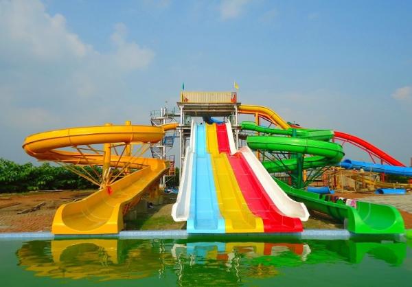 Amusement Aqua Park Equipment Flying Style Fiberglass Swimming Pool Slide For Children