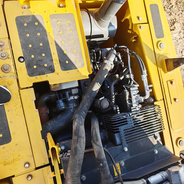 11Ton Used Komatsu Excavators PC110-8 Digger Earth Excavating Equipment