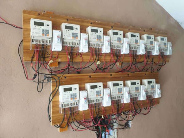 Improve Your Testing Efficiency with Stronpay Vending Software Electric Meter Testing Equipment 230V 30%-120%