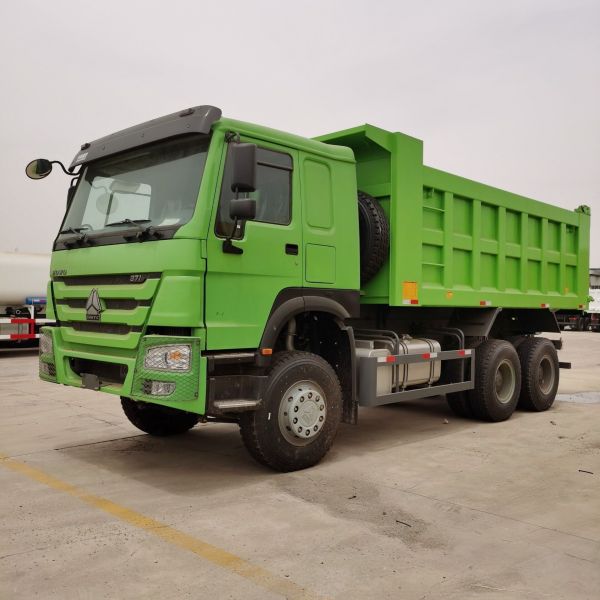 Steyr 6X4 Dump Truck Sinotruk HOWO Steel Tipper with GCC and Tire Certification