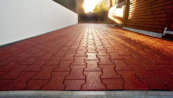 Eco Friendly Horse Stable Rubber Flooring Shock Resistant Stain Proof Mats For Safe And Clean Stables