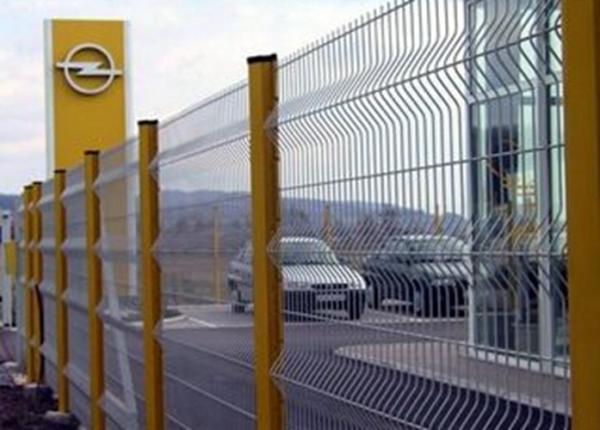 Triangle Bending Wire Mesh Fence Garden Mesh Fencing For Highway / Transit
