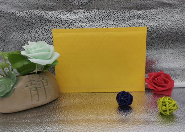 Os encarregados do envio da correspondência amigáveis biodegradáveis da bolha de Eco ensacam o papel de embalagem feito sob encomenda de 8x4