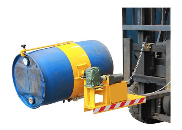 Portador de cilindro HK300-2 montado empilhadeira aplicável para transportar o cilindro de óleo de aço de 55 galões ou o cilindro do PE 200L