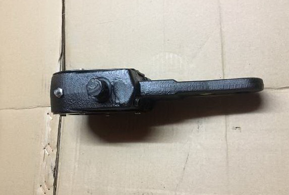 1482700460 dientes internos de la cacerola plana del ajustador de la holgura del freno trasero de las piezas de ISUZU CXZ 25 tienen entrerrosca de grasa