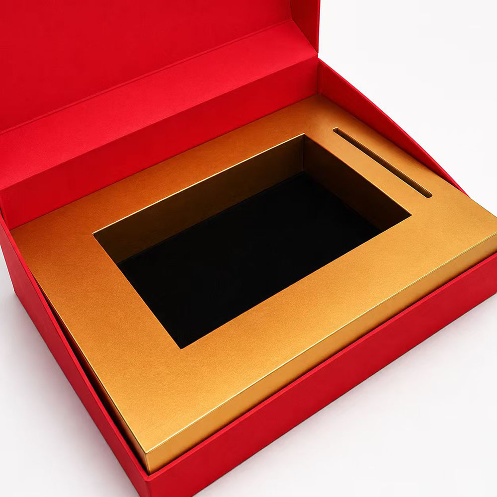 Custom Red Soft Touch Flip Gift Box with EVA Gold Card Insert