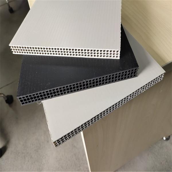 Multiwall PP Hollow Section Plate Extrusion Line Used For Fruit Folding Boxes
