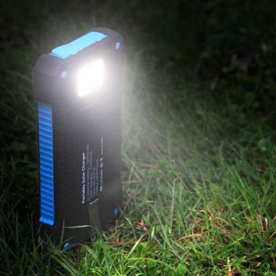 ABS 12000mAh Polymer Battery Dual USB Waterproof Solar Power Bank with Flash light