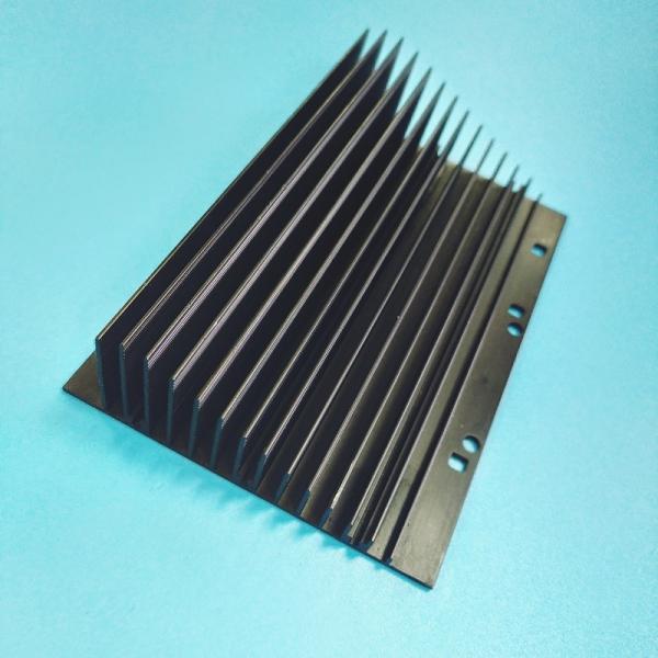 6063 T5 Anodized Aluminum Heatsink Extrusion Profiles For Heatsink Extrusion Radiator