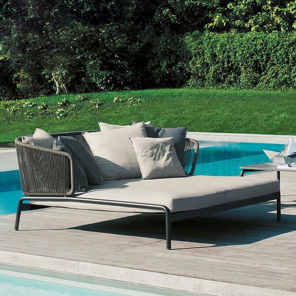 Garden Set Leisure Design Sea Beach Rope Furniture Outdoor Webbing Weaving Daybed for Pool