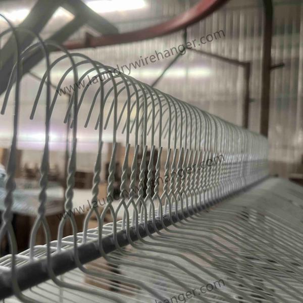 16 Inches Wire Shirt Hangers Low Carbon Steel Powder Coating with Non-Slip Design