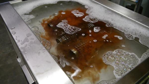 Marine Parts ultrasonic filter cleaner Burned Engine Oil Grease From Cast Iron Aluminum Stainless