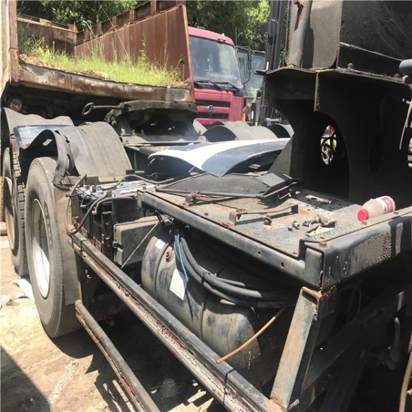 Used Japan nissan /ud truck head  trailer truck ,dump truck head 375 with diesel engine for sale