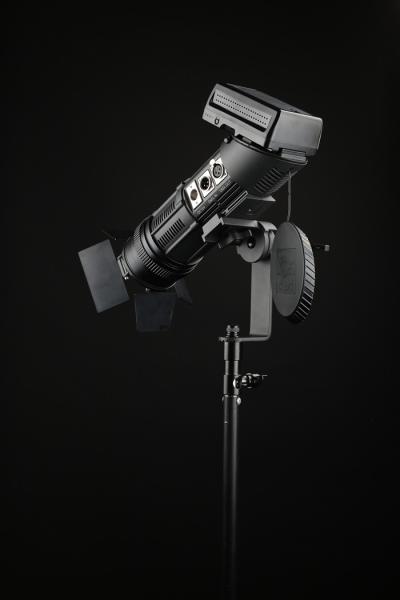 Focusable Fresnel Spot Light Day Light Dimmable With 100w High Power