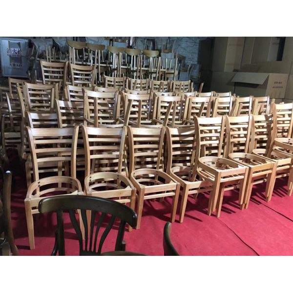 Factory Price Oak Pu Leather Wooden Chair for Dining Room Restaurant Coffee Shop