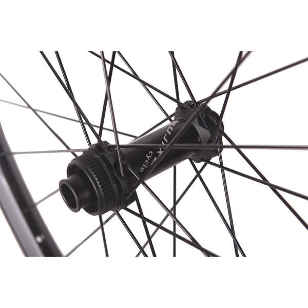 Straight Pull 28 Hole Road Bike Clincher Wheelset With Disc Center Lock DT Hub Base And Planet Ratchet