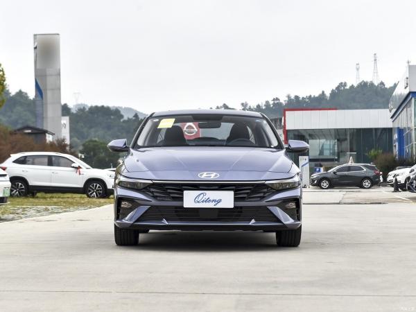 Hyundai Elantra 2023 1.5L CVT Glx Elite Edition Assentos exteriores brancos 5 Carro a gasolina