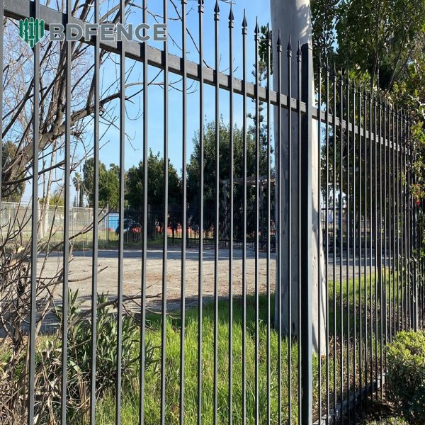 Wholesale 6ftx8ft Garden Black Metal Fences Anti Rust Galvanized Steel Fence Prices