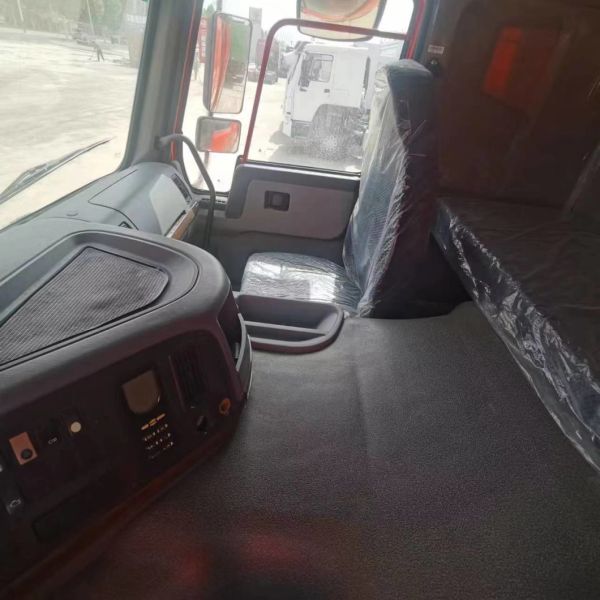 National Heavy Truck 8X4 Dump Truck Hydraulic Steering Air Conditioner Cab Included