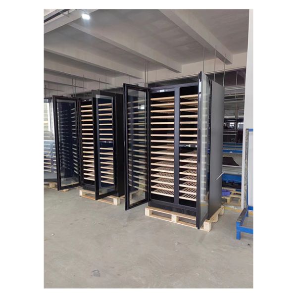 ETL Certificate 68 Bottles Two Glass Doors Two Independent Temperature Zones Oak Wood Shelves Red Wine Storage Refrigerated Freezer
