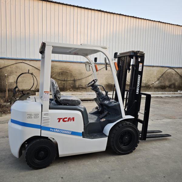TCM 30 Forklift LPG Dual Use Of Oil And Gas TCM Forklift Second Hand