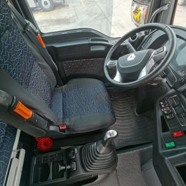 DOT Certified 480HP Engine and Air Suspension Seat for Powerful Towing Tractor Truck