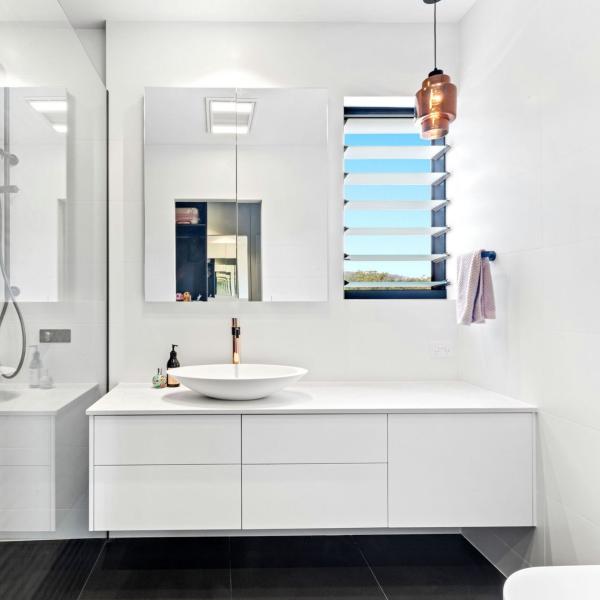Indoor Home One Meter Wall Hung Bathroom Vanity Units Simple Matte White Melamine Bathroom Vanity Units