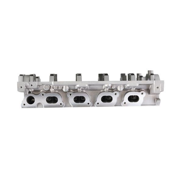 G9U730 Engine Nissan Cylinder Head 2.2DTCI 2.5DTI 908797AMC