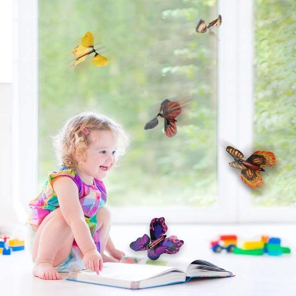 Wind Up Magic Flying Butterfly Toys Great Surprise Card For Kids 4.5*3.9 Inch