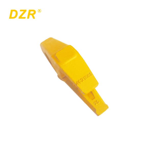 4621685 Hitachi EX70 Bucket Tip Adaptor For Excavating Machine